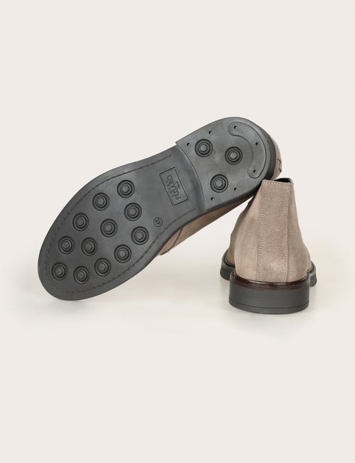 Polacchino in camoscio con lacci