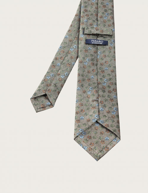 Cravatta in seta fantasia floreale