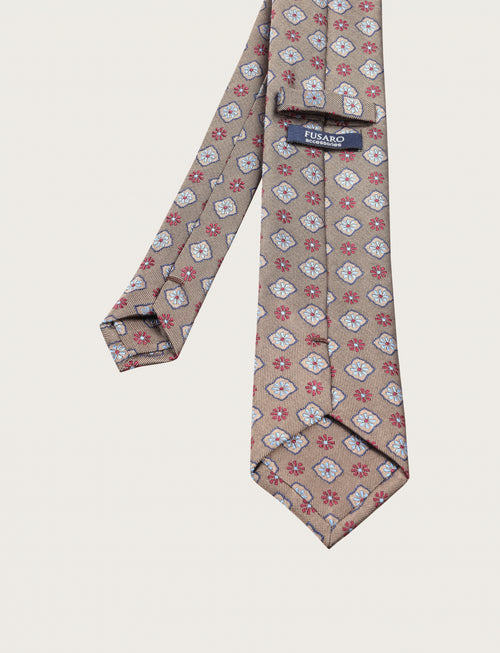 Cravatta in seta con disegno geometrico a fiori