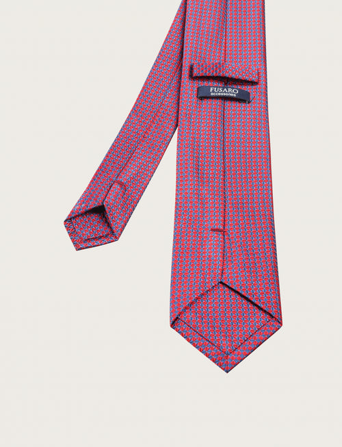 Cravatta in seta con micro fantasia a triangoli