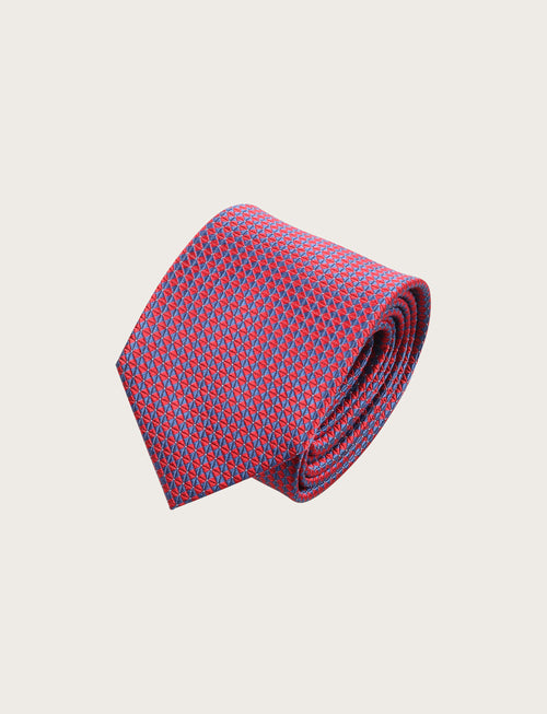 Cravatta in seta con micro fantasia a triangoli