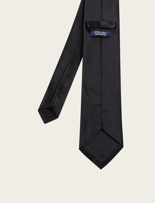 Cravatta in seta tinta unita