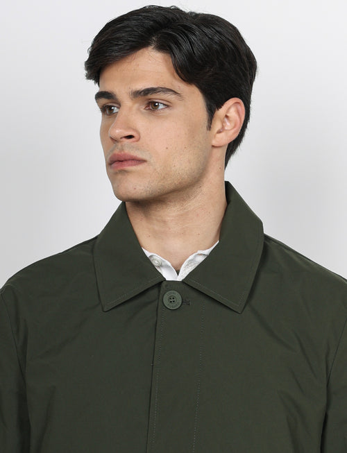 Trench in tessuto tecnico