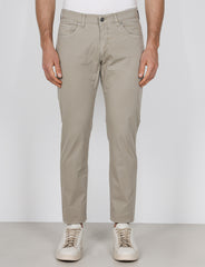 Pantaloni cinque tasche in cotone nido d'ape