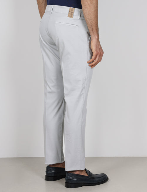 Pantaloni con pinces in cotone elasticizzato |Colore:Perla