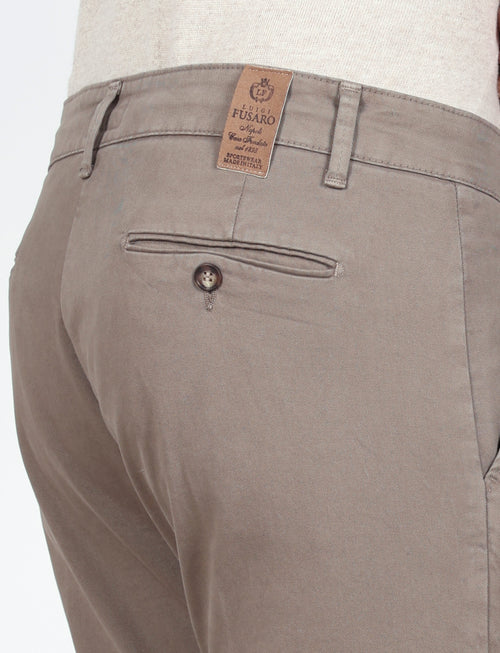 Pantaloni chino in cotone gabardine |Colore:Fango