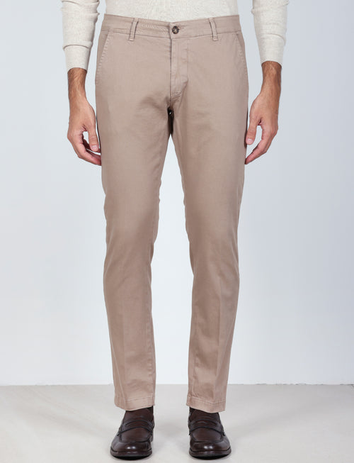 Pantaloni chino in cotone gabardine |Colore:Beige