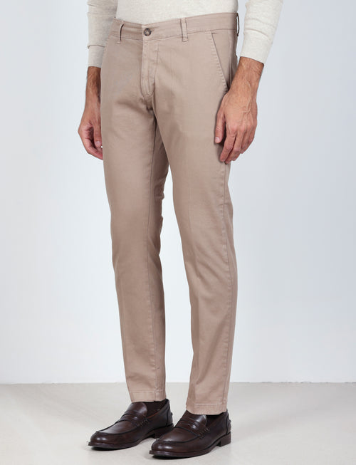 Pantaloni chino in cotone gabardine |Colore:Beige