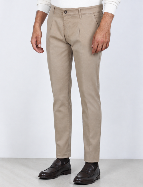 Pantaloni con pinces in cotone |Colore:Beige