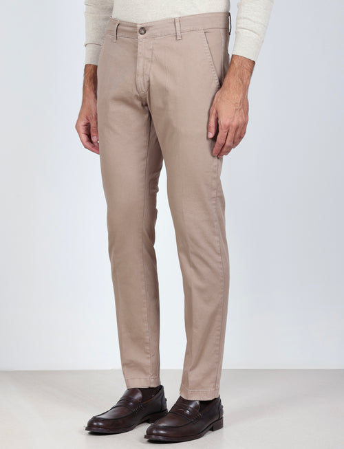 Pantaloni chino in cotone gabardine |Colore:Beige