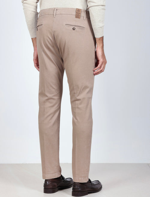 Pantaloni chino in cotone gabardine |Colore:Beige
