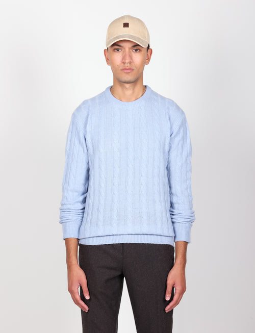 Maglia girocollo  in lana lambswool a trecce |Colore:Celeste