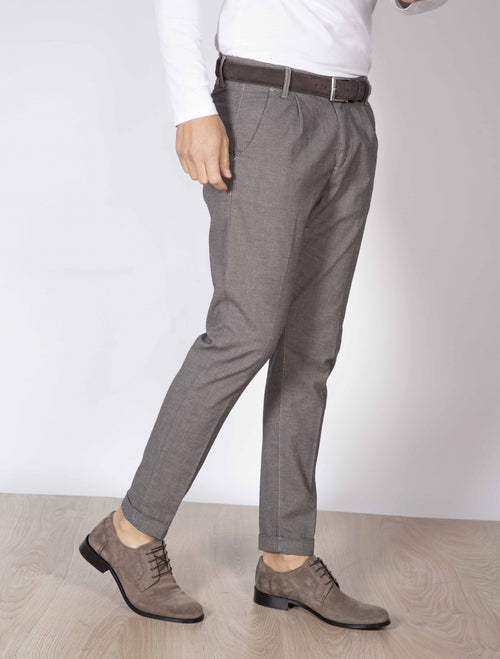 Pantalone con pince in cotone_Luigi Fusaro